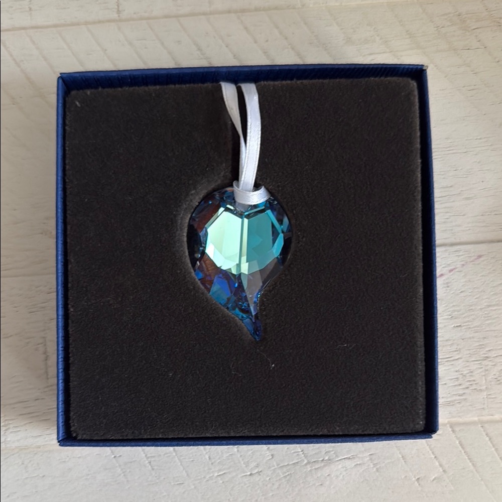 SWAROVSKI - Blue Crystal Ornament